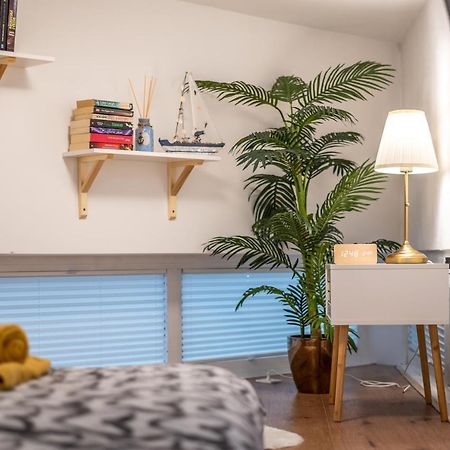 Studio Apartment Lion Portorose Exterior foto