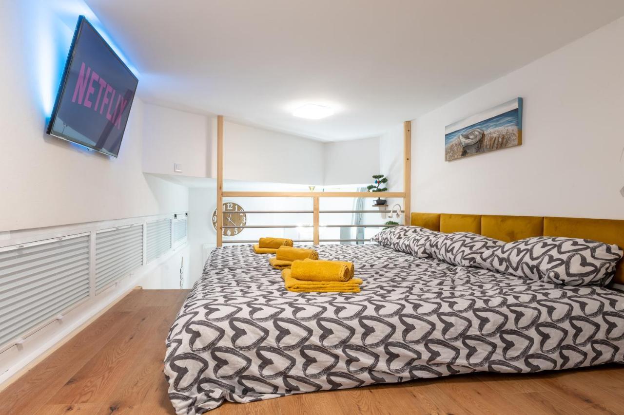 Studio Apartment Lion Portorose Exterior foto